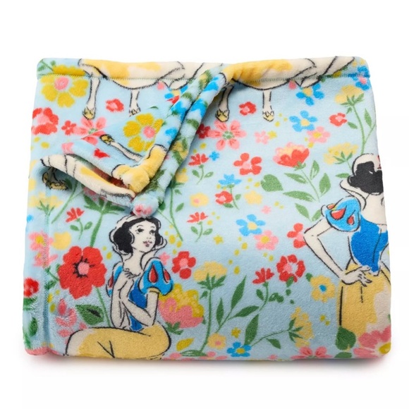 Disney Snow White Plush Throw Blanket 60 x 72 - Picture 1 of 5